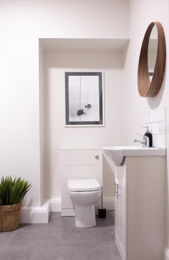 John Lewis Apartment Aberaeron Exterior foto
